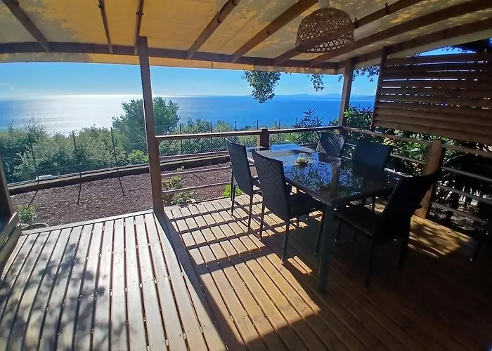 Vacation With Exceptional Sea Views In St Raphael Saint-Raphaël